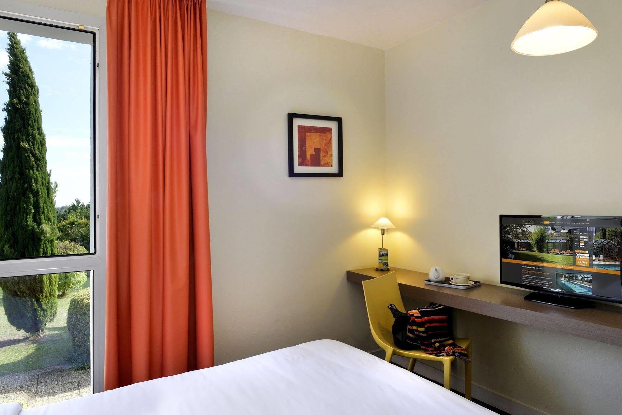 Logis Luccotel Cosy Loches Exterior photo